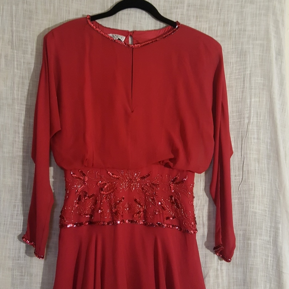 A.J. Bari silk dress with beading sequins keyhole